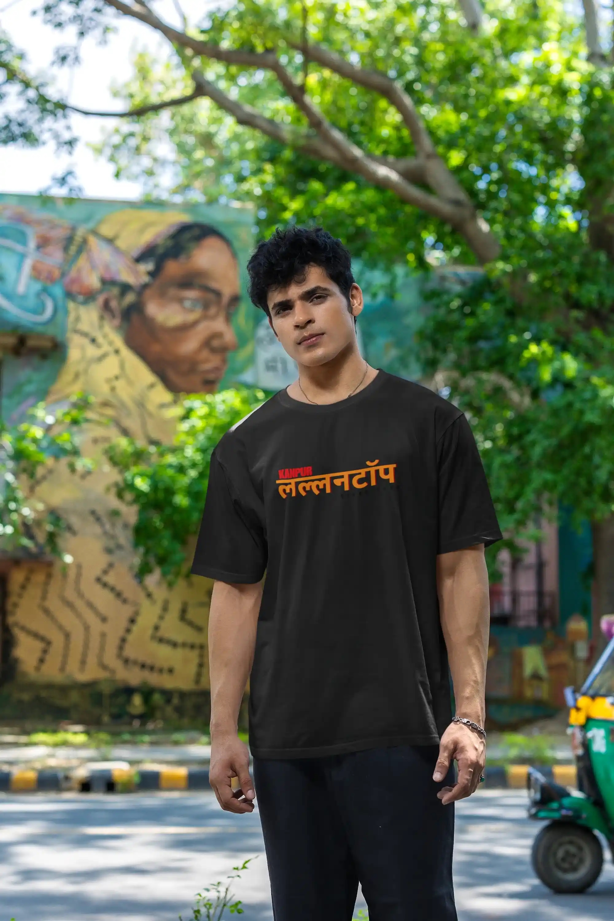 Lallantop Black Graphic T-Shirt